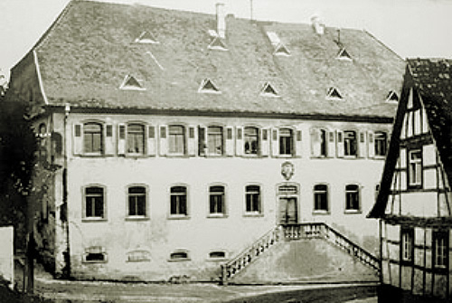 maennel-historie_01